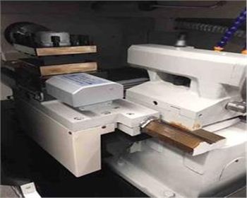 跟隨小編了解一下高檔鋁型材專業數控銑削加工中心吧!!! 跟隨小編了解一下高檔鋁型材專業數控銑削加工中心吧!!!